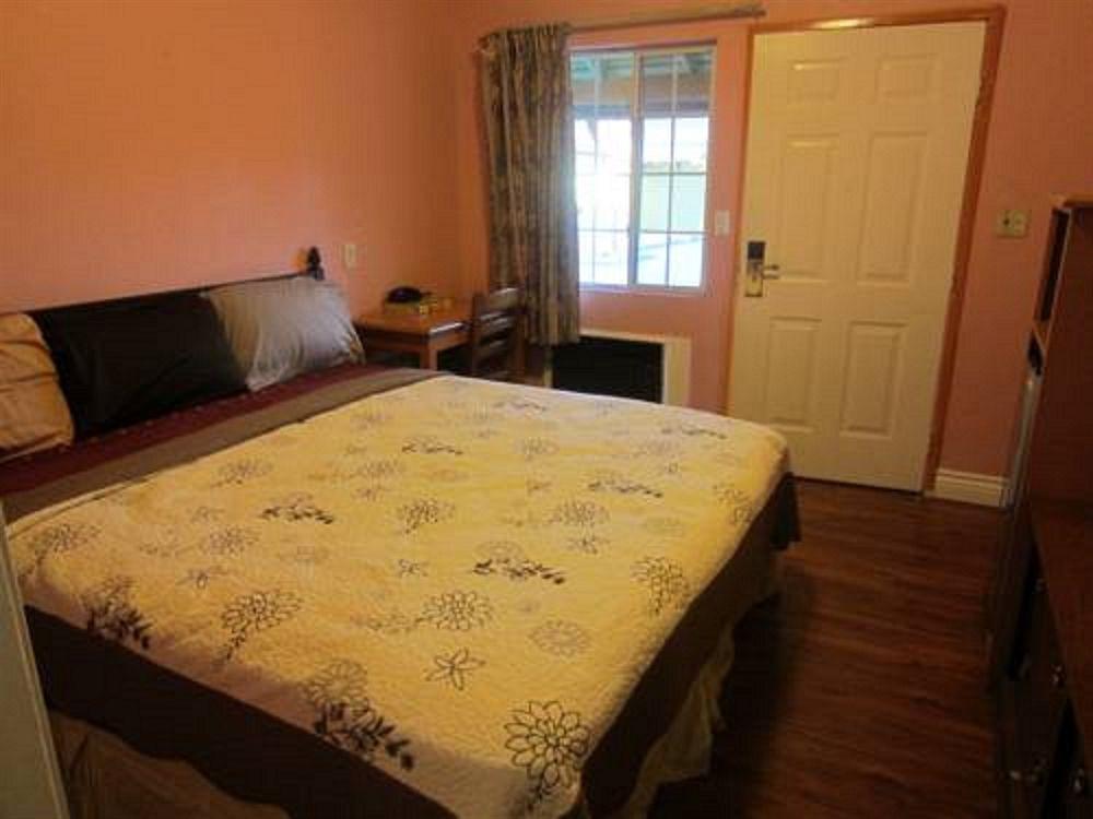 Travel Eagle Inn Motel Лонг Бич Экстерьер фото