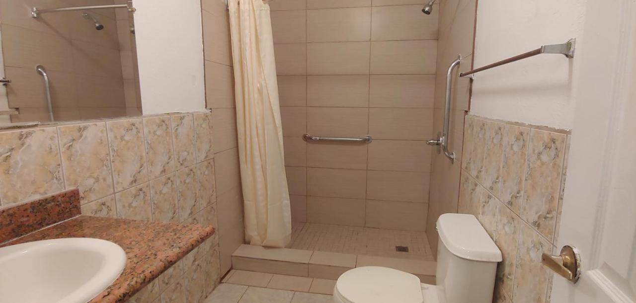 Travel Eagle Inn Motel Лонг Бич Экстерьер фото